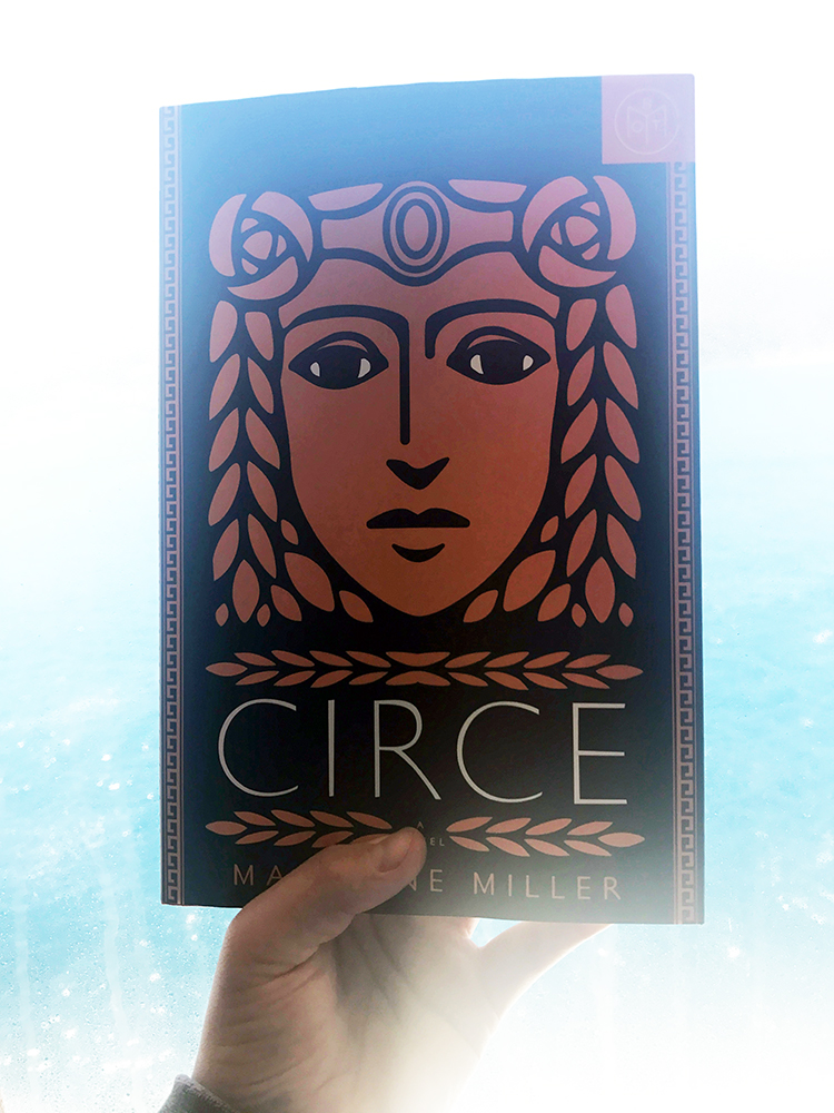 Book Review Circe Beyond The Wall